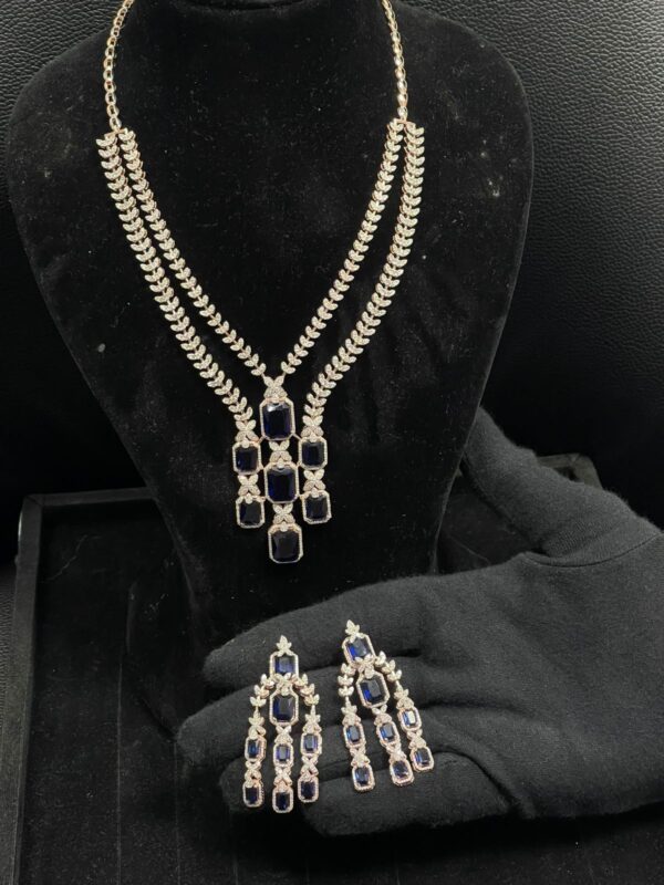 Necklace Set
