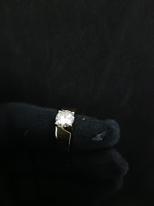 Ring - Image 2