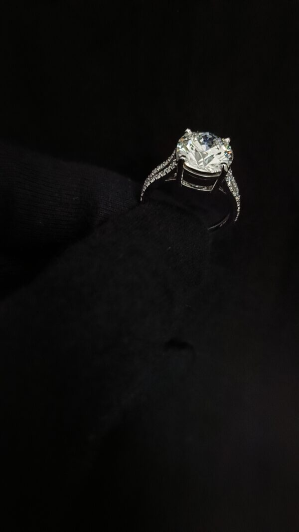 Ring - Image 4