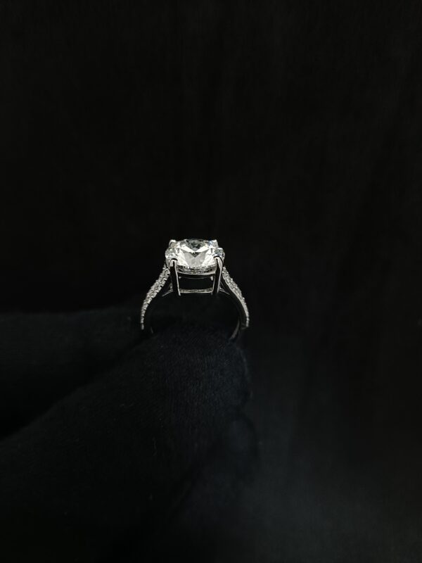 Ring - Image 2